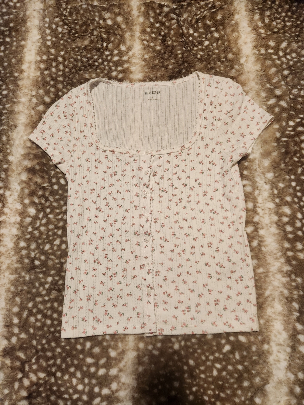 Hollister white and pink floral milkmaid scoop neck button up top